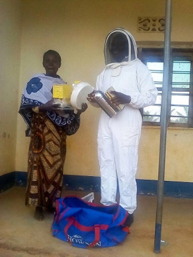 Beekeeping suit being worn